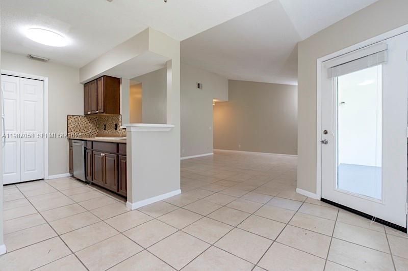 815 W Boynton Beach Blvd , Unit 10-205, Boynton Beach, FL 33426 Photo