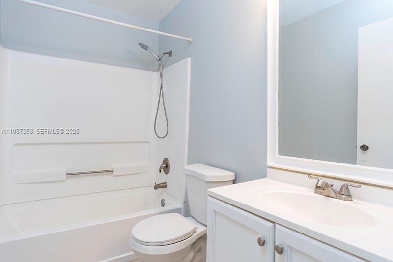 815 W Boynton Beach Blvd , Unit 10-205, Boynton Beach, FL 33426 Photo