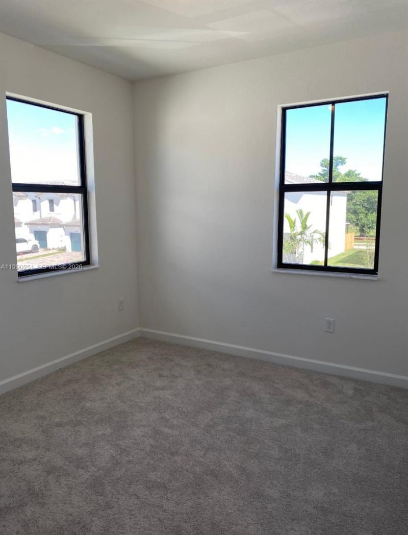 23074 SW 128th Pl , Miami, FL 33170 Photo