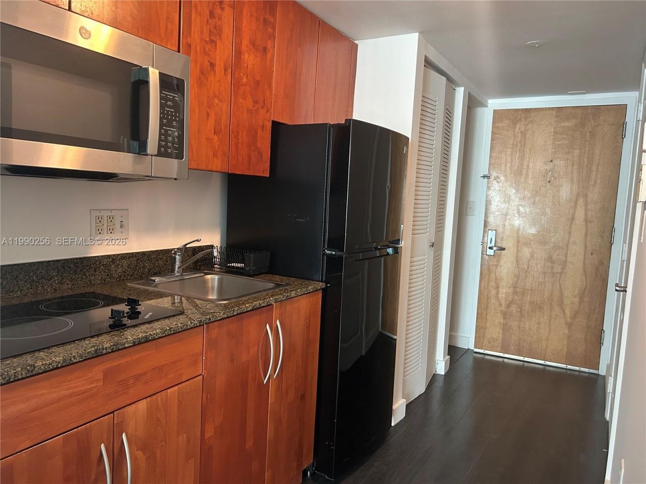 1200 Brickell Bay Dr, Unit 3610, Miami, FL 33131 Photo