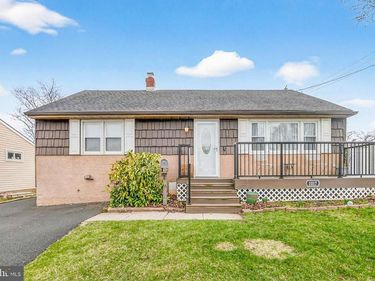 1017 GARFIELD AVENUE, GLENSIDE, PA 19038