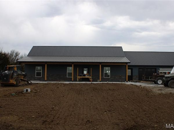 53354 Highway HH , Hannibal, MO 63401