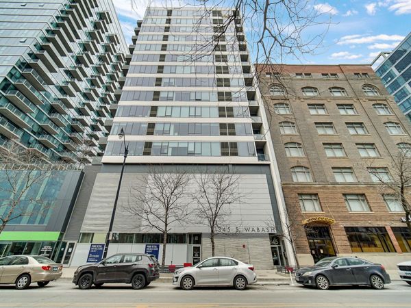 1345 S Wabash Avenue, Unit 901, Chicago, IL 60605