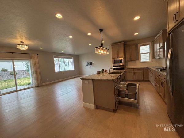 5773 Riva Capri, Meridian, ID 83646