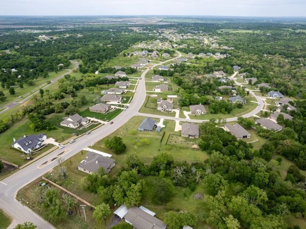 102 Red Kite CV, Cedar Creek, TX 78612