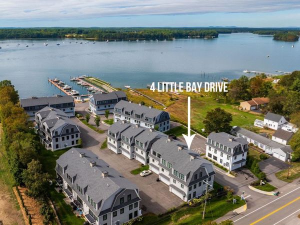 4 LITTLE BAY Drive, Dover, NH 03820