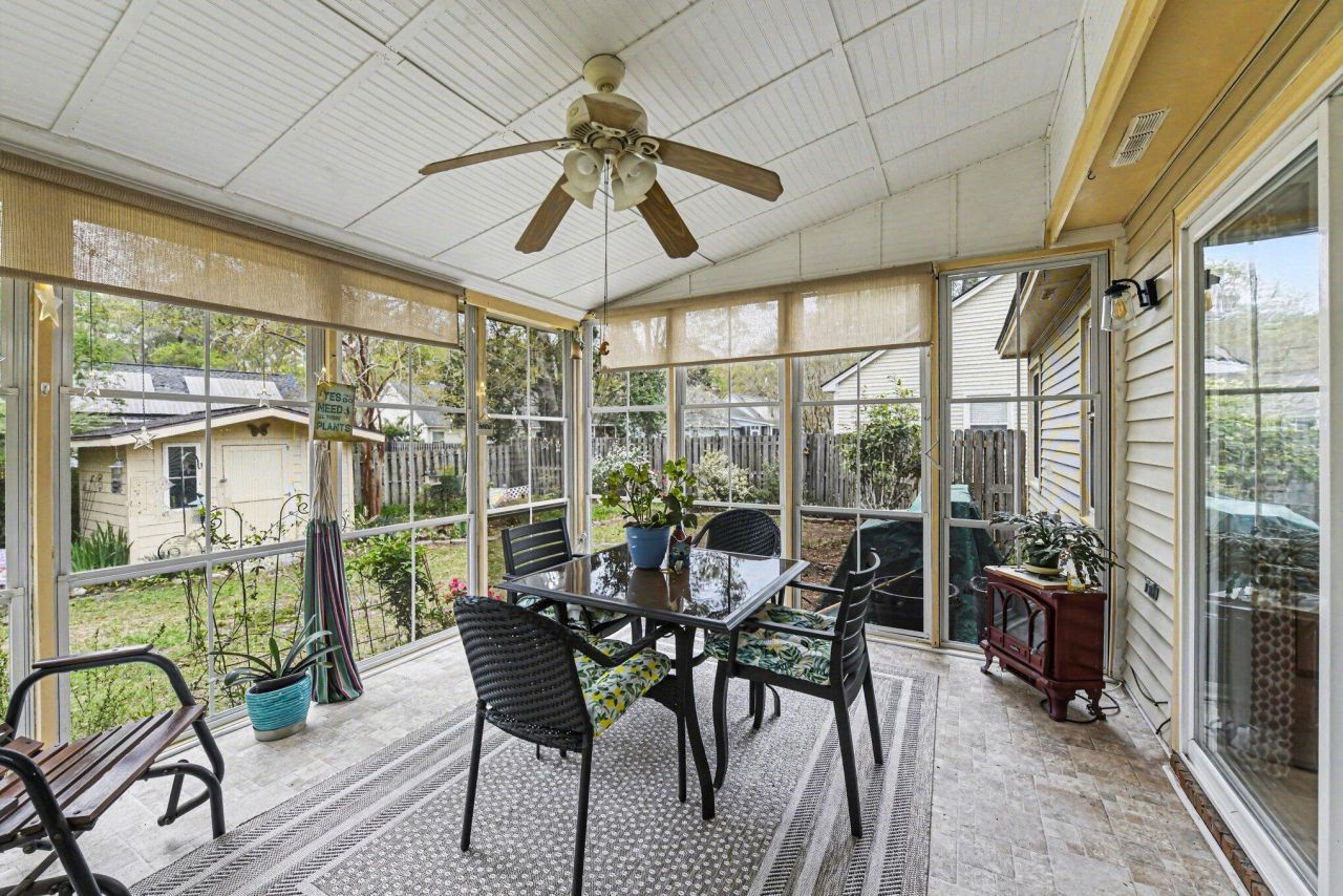 310 Hamlet Road Photo 19