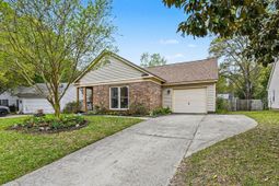 310 Hamlet Road photo 4