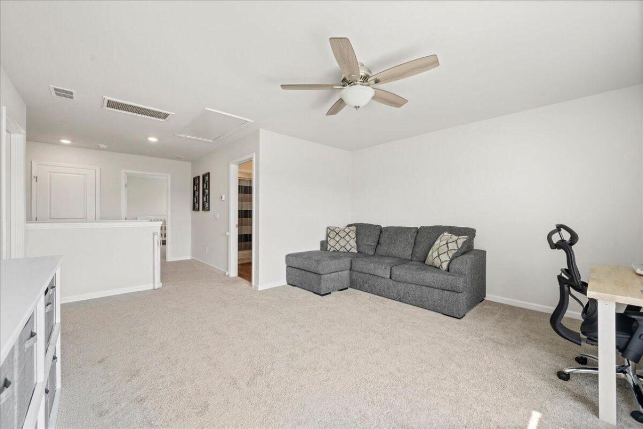 905 Woodside Creek Lane Photo 20