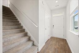 905 Woodside Creek Lane photo 4