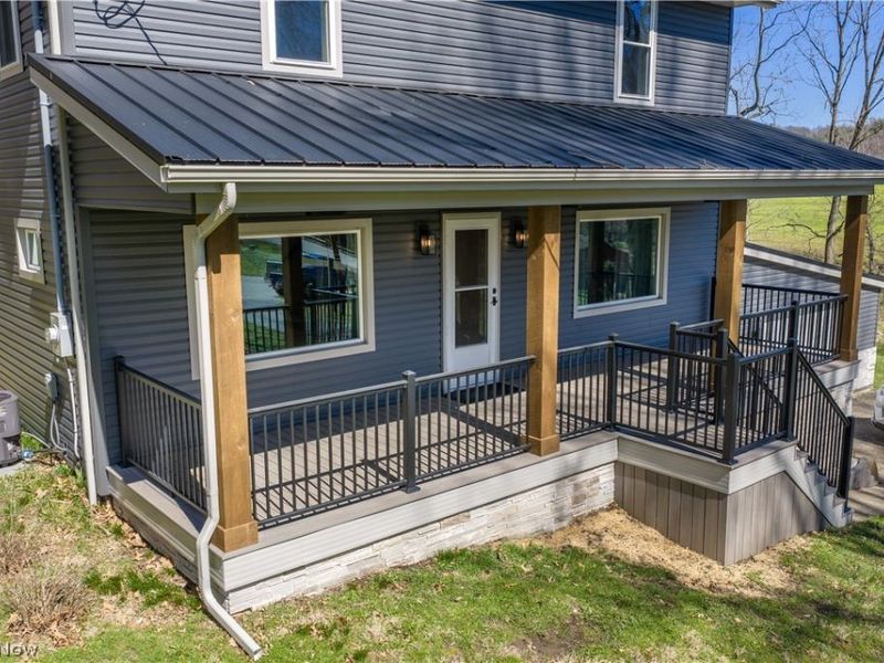 3689 Reichman Drive NW, Dover, OH 44622 Photo 24