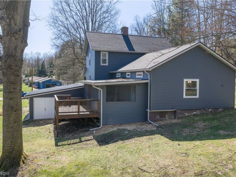 3689 Reichman Drive NW, Dover, OH 44622 Photo 9