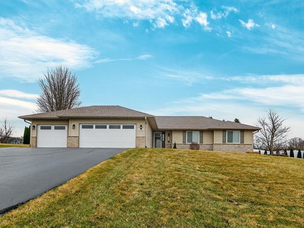 6302 Winchester Drive, ROCKFORD, IL 61109