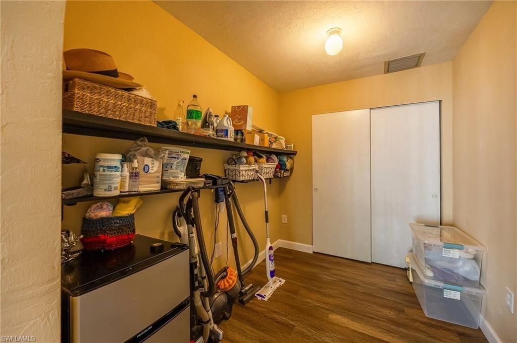 238 SE 9th Ter, Cape Coral, FL 33990 Photo