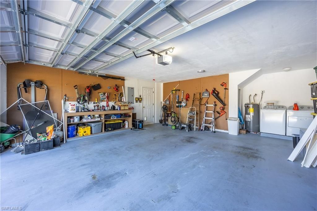 238 SE 9th Ter, Cape Coral, FL 33990 Photo