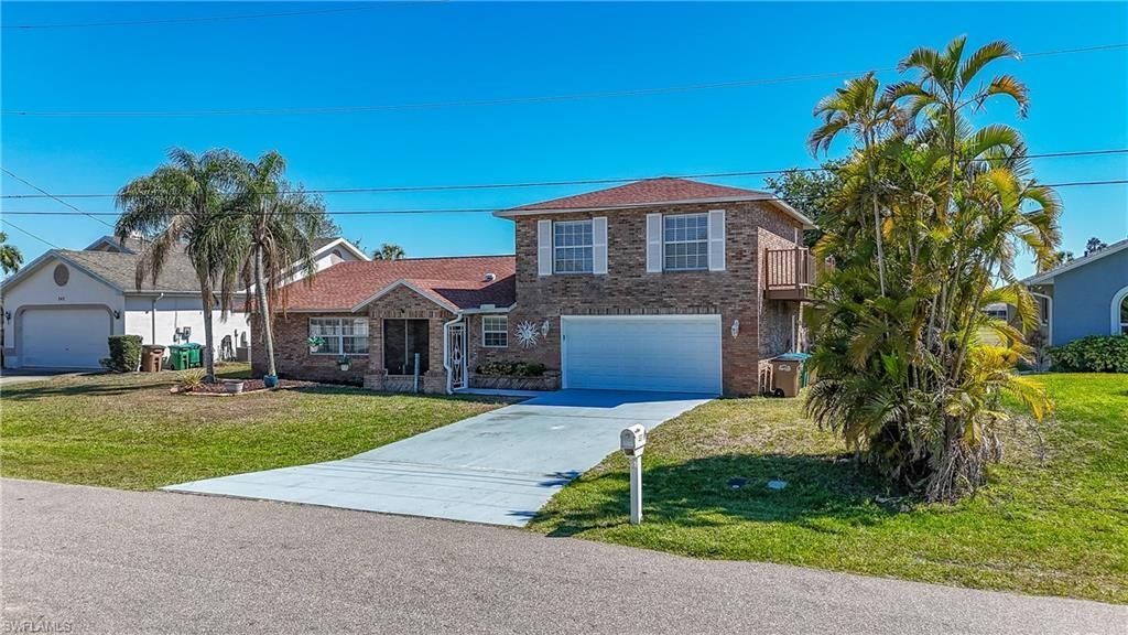 238 SE 9th Ter, Cape Coral, FL 33990 Photo