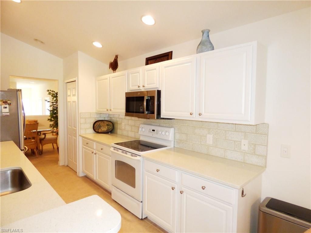 9570 Hemingway Ln, Unit 3208, Fort Myers, FL 33913 Photo