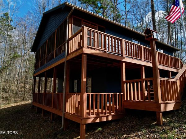 105 River Lane, Jamestown, TN 38556