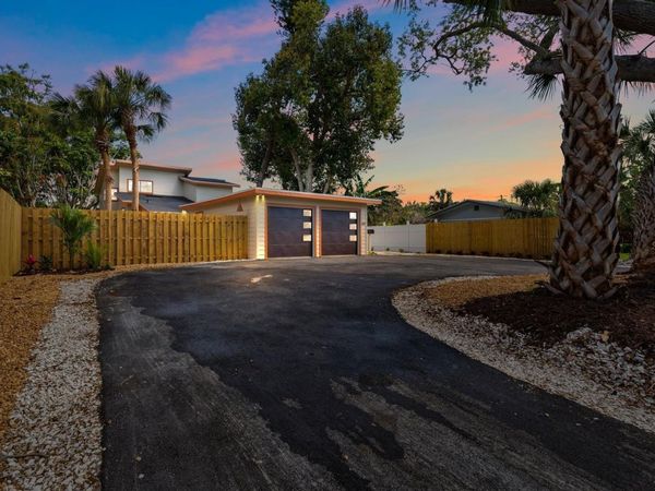 419 64TH AVENUE S, ST PETERSBURG, FL 33705