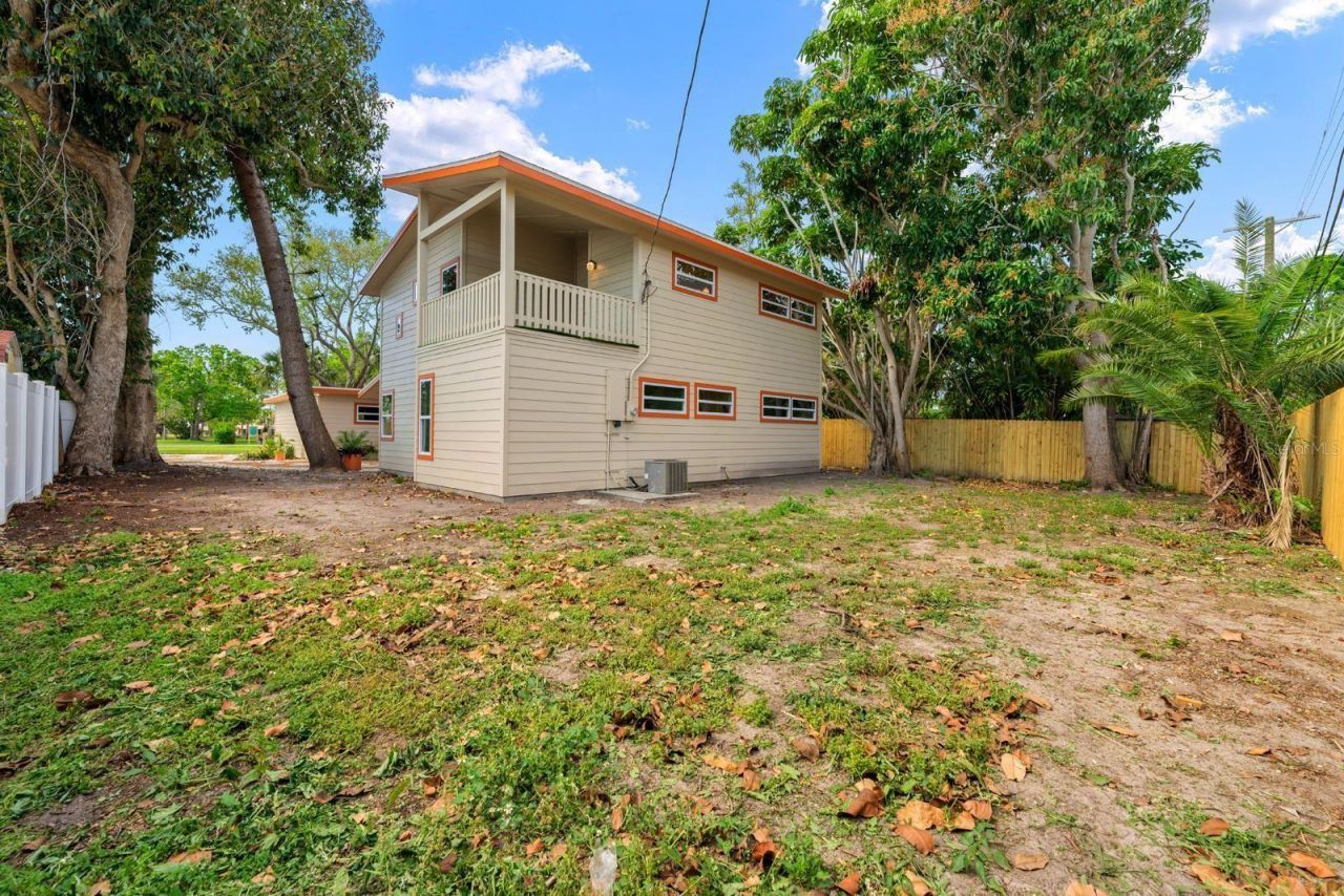 419 64th Avenue S, Saint Petersburg, FL 33705 Photo