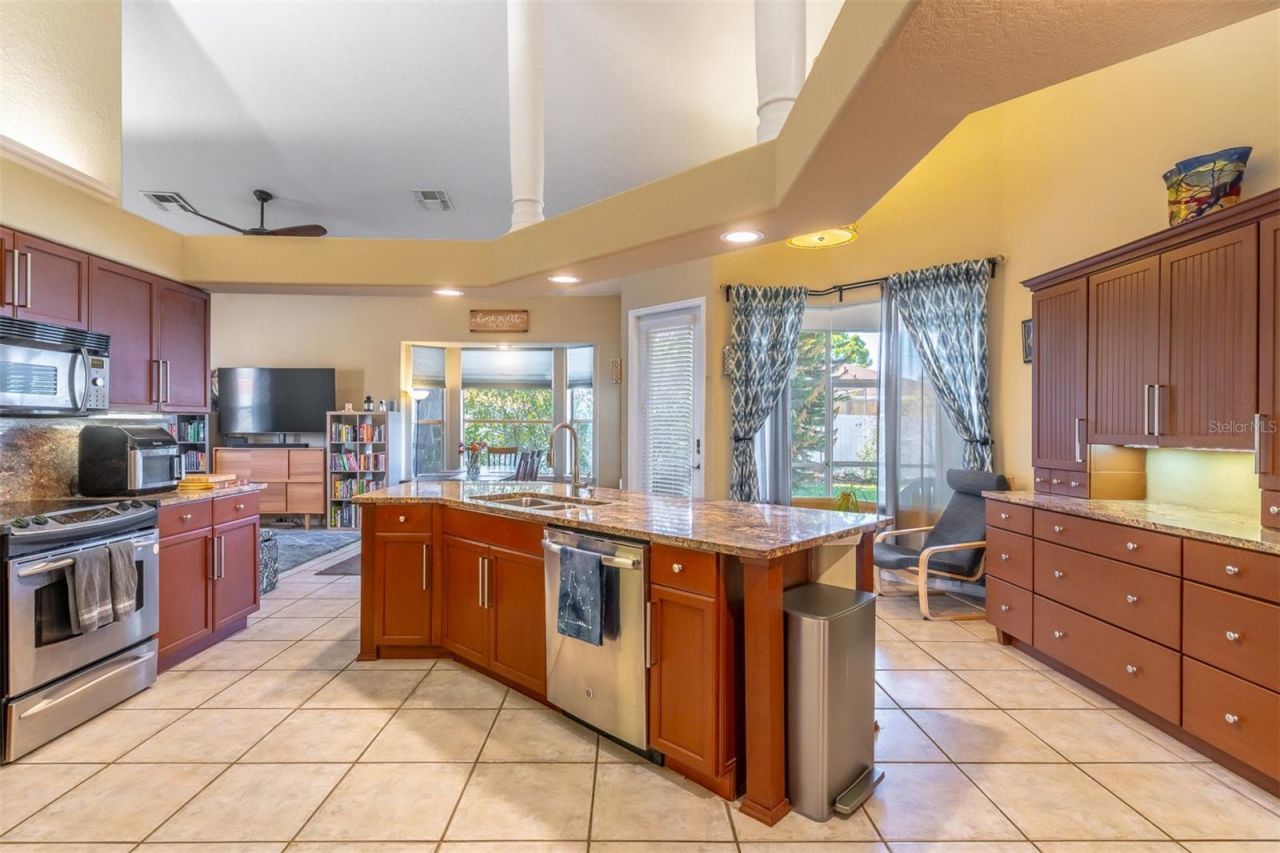 987 Kerwood Circle, Oviedo, FL 32765 Photo