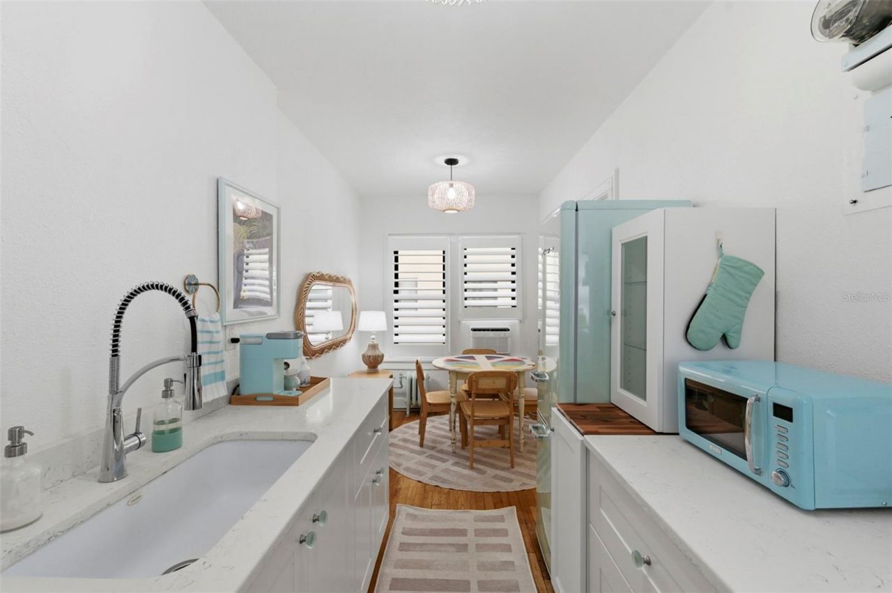 130 4th Avenue N, Unit 106, Saint Petersburg, FL 33701 Photo