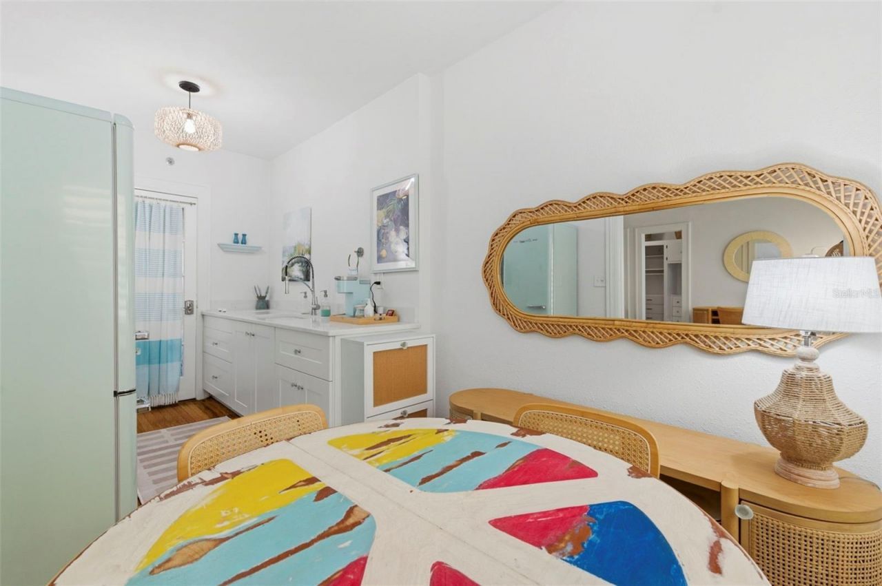 130 4th Avenue N, Unit 106, Saint Petersburg, FL 33701 Photo