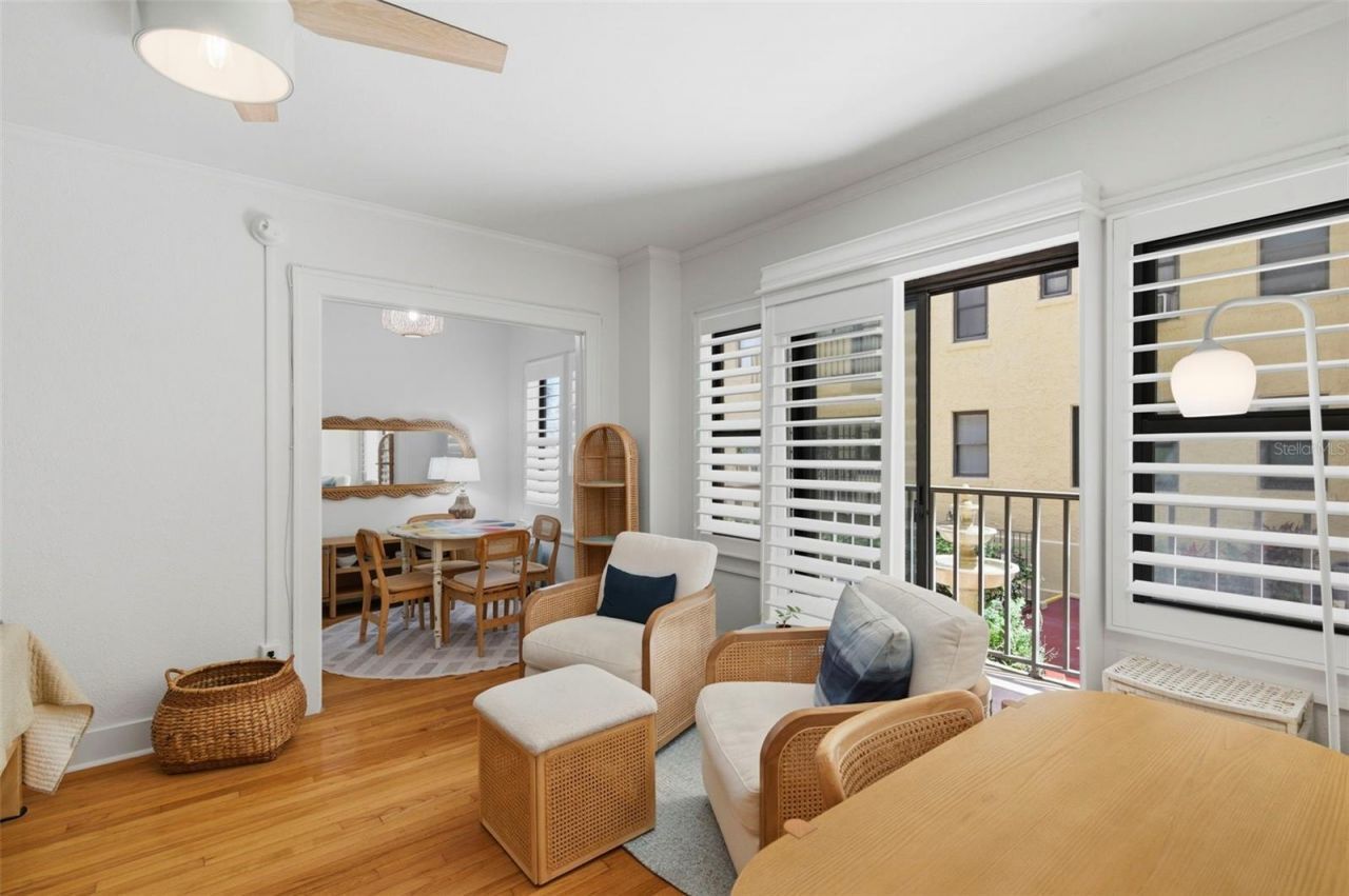 130 4th Avenue N, Unit 106, Saint Petersburg, FL 33701 Photo