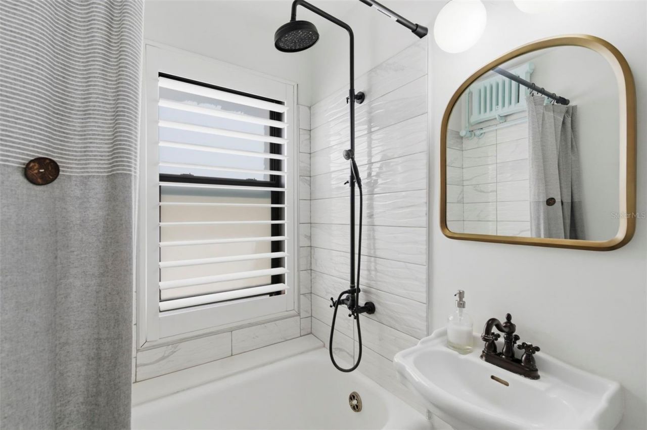 130 4th Avenue N, Unit 106, Saint Petersburg, FL 33701 Photo