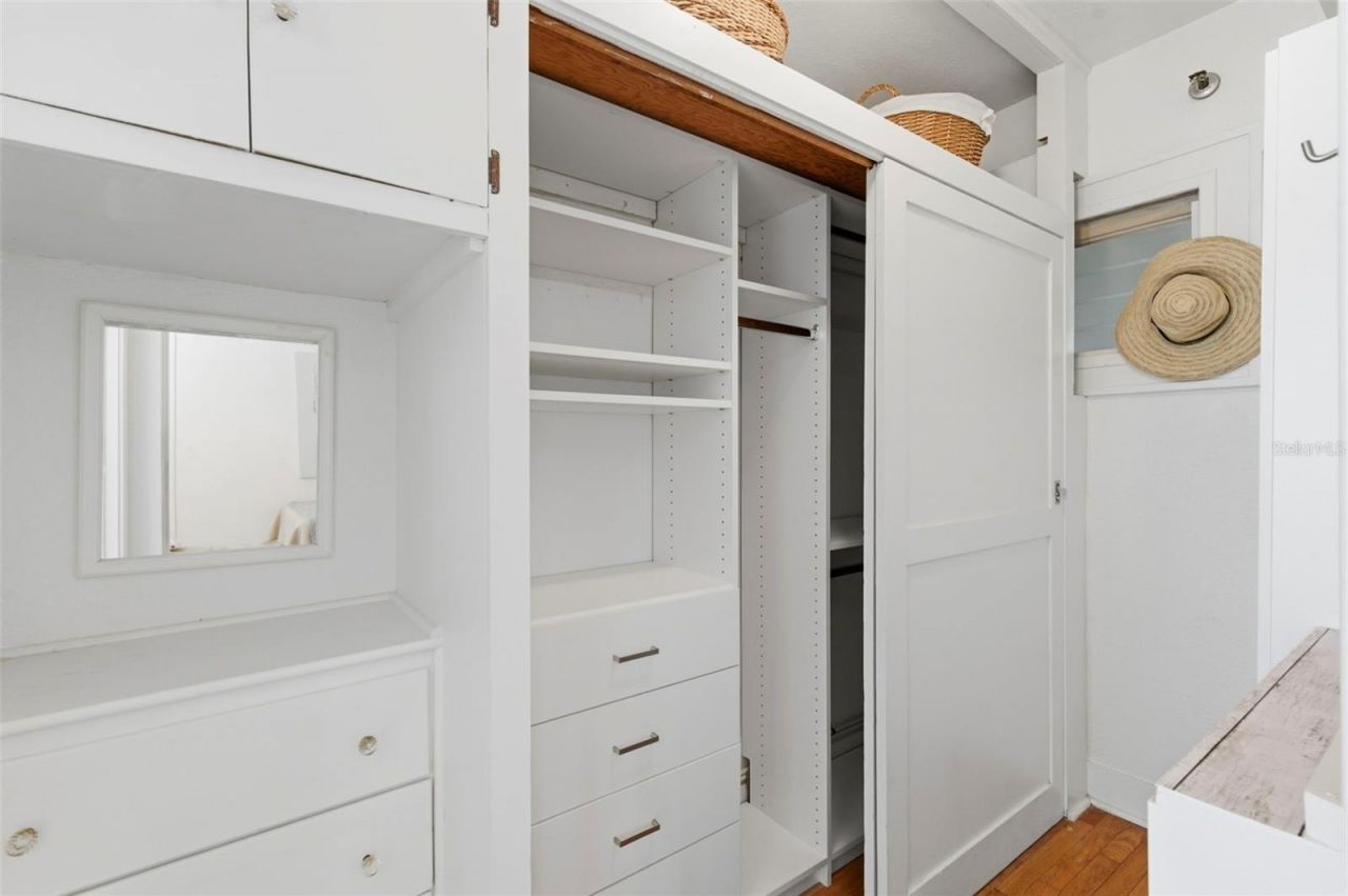 130 4th Avenue N, Unit 106, Saint Petersburg, FL 33701 Photo