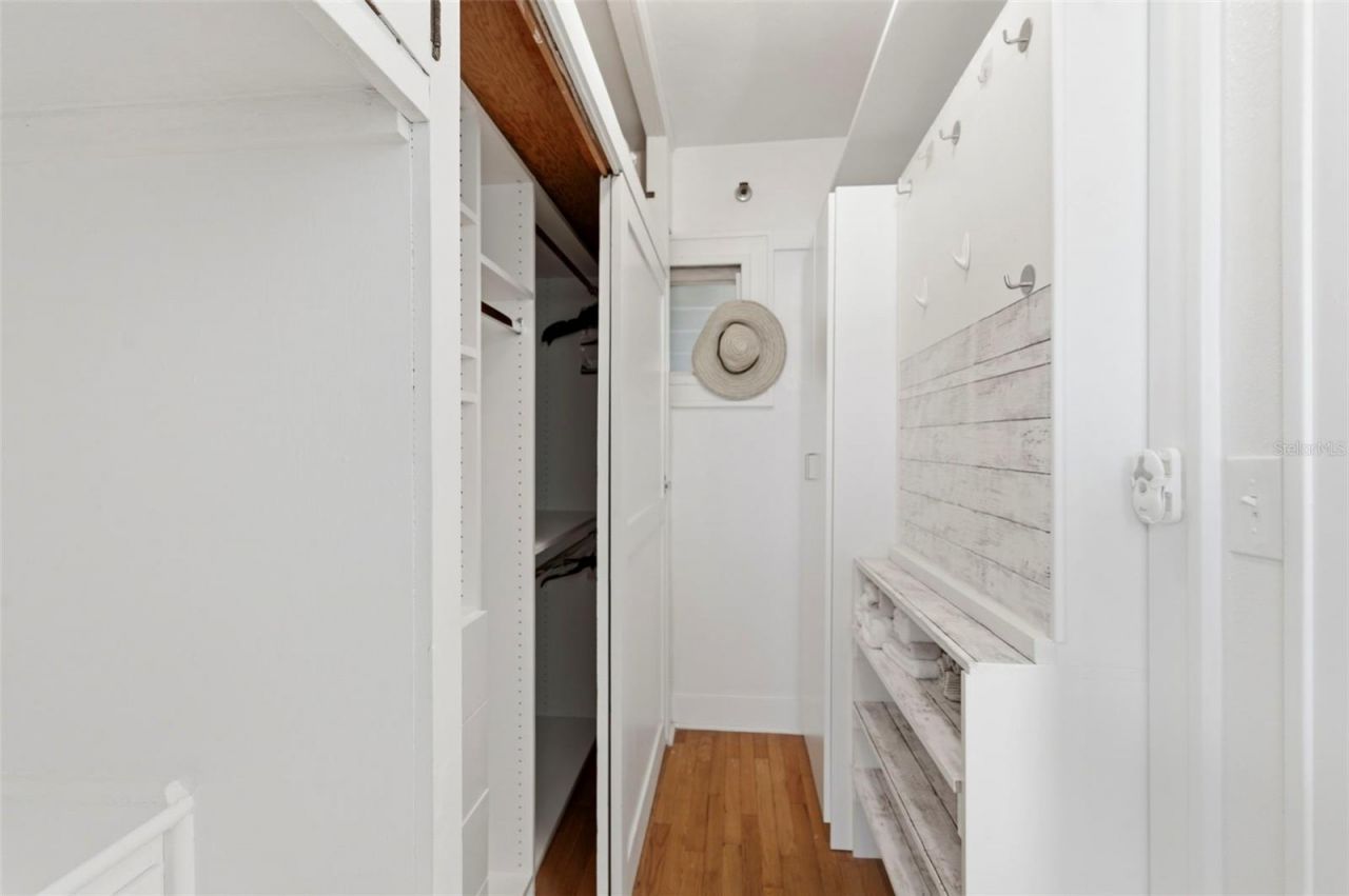 130 4th Avenue N, Unit 106, Saint Petersburg, FL 33701 Photo