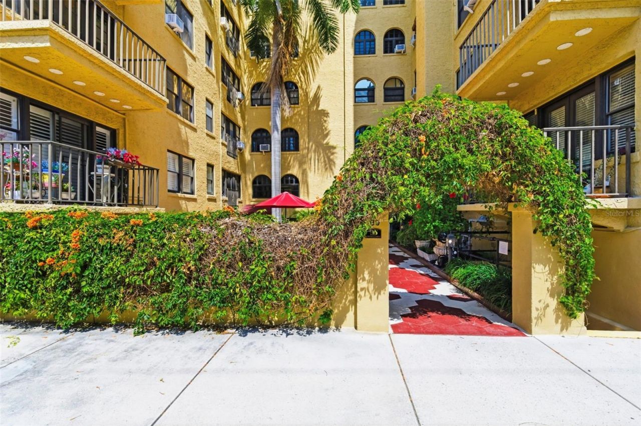 130 4th Avenue N, Unit 106, Saint Petersburg, FL 33701 Photo