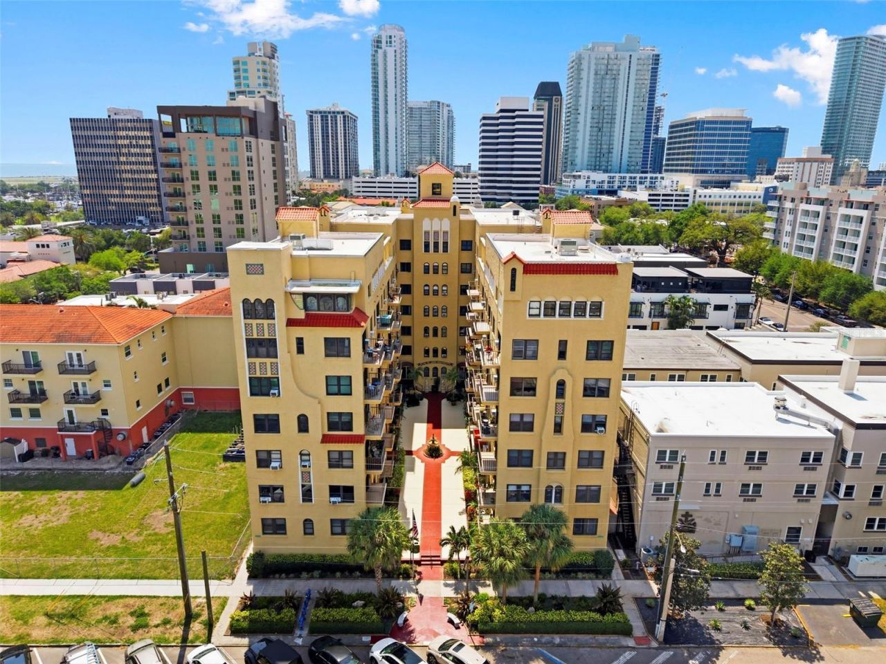 130 4th Avenue N, Unit 106, Saint Petersburg, FL 33701 Photo