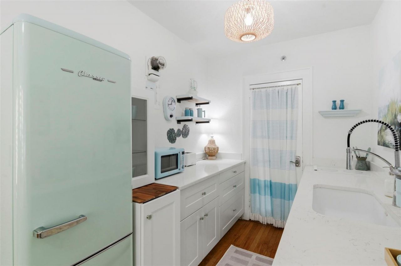 130 4th Avenue N, Unit 106, Saint Petersburg, FL 33701 Photo