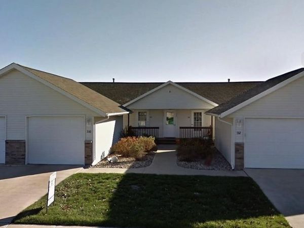 534 Iris Ave, Tiffin, IA 52340