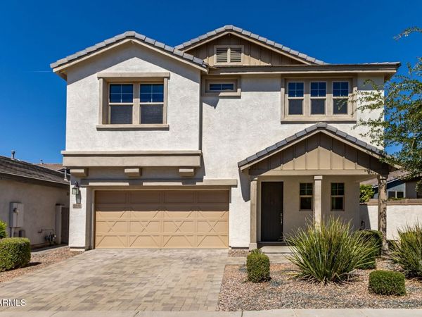 9916 E KINETIC Drive, Mesa, AZ 85212