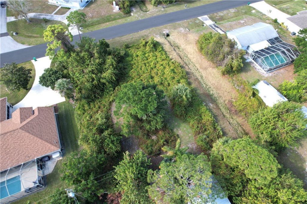 139 S Wimbrow Drive, Sebastian, FL 32958 Photo