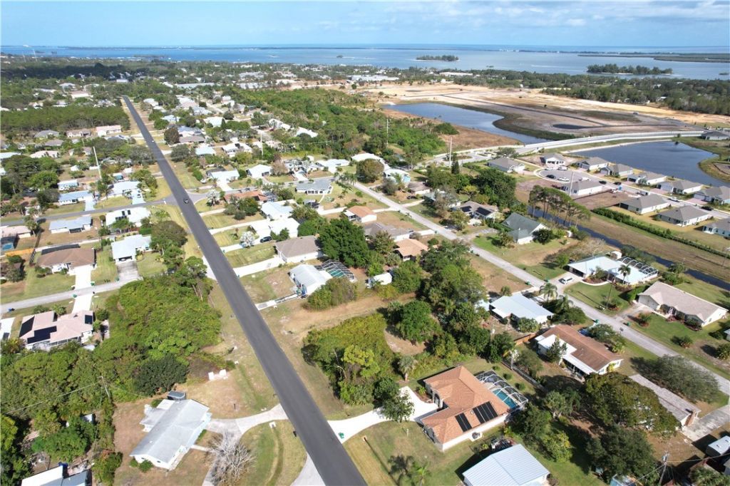 139 S Wimbrow Drive, Sebastian, FL 32958 Photo