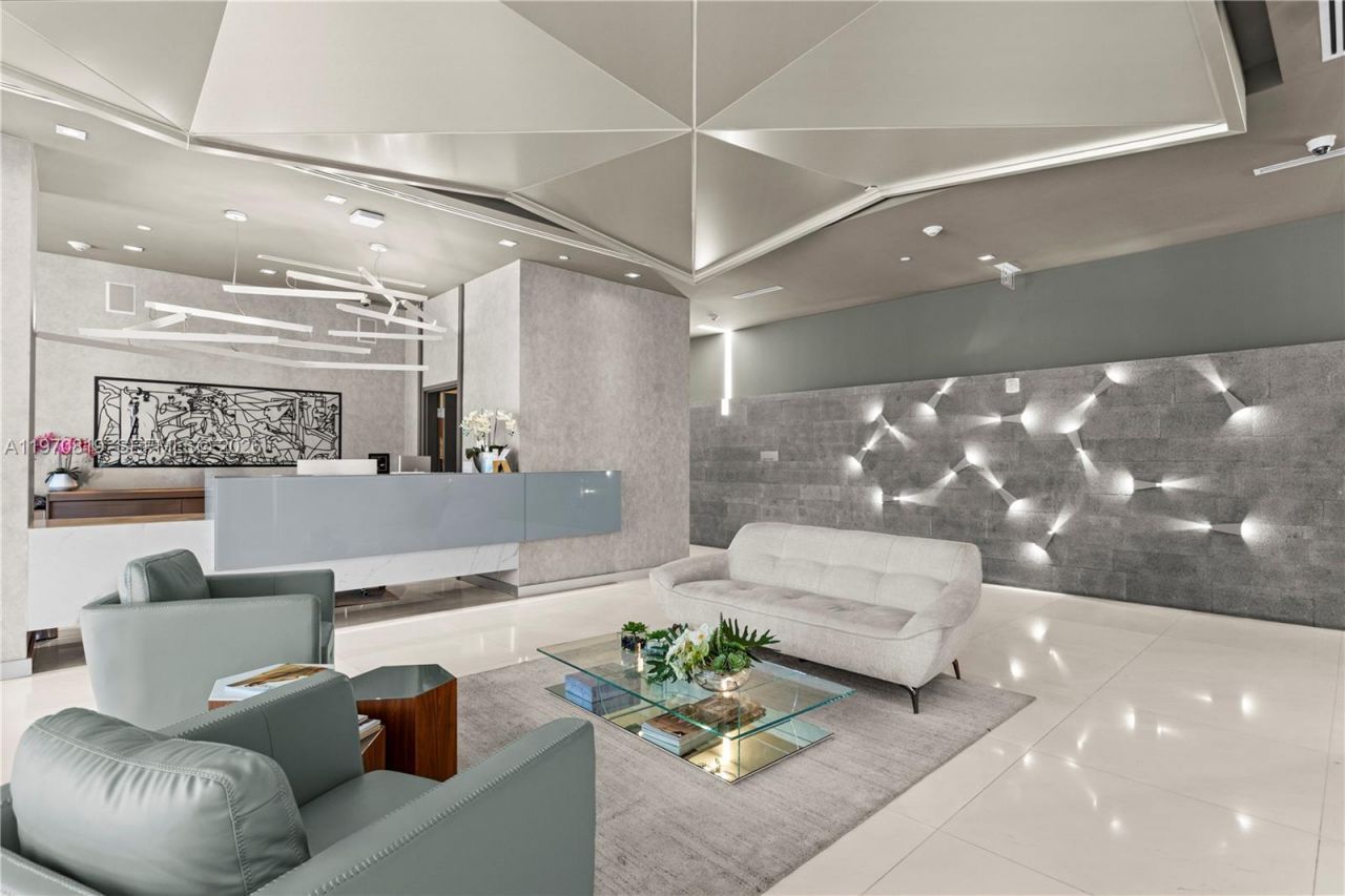 9940 W Bay Harbor Dr, Unit 3G-N, Bay Harbor Islands, FL 33154 Photo