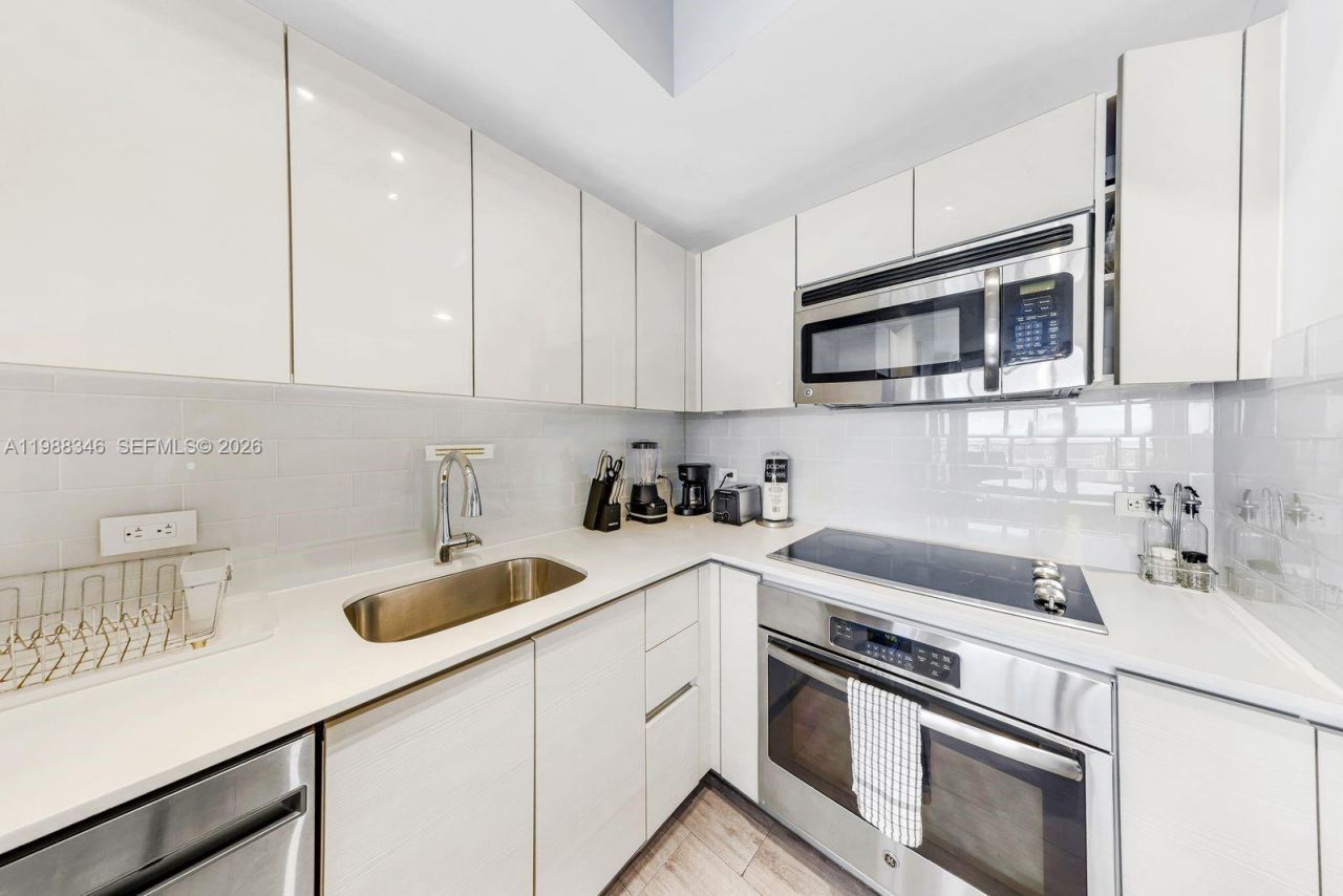 2600 E Hallandale Beach Blvd , Unit T3103, Hallandale Beach, FL 33009 Photo