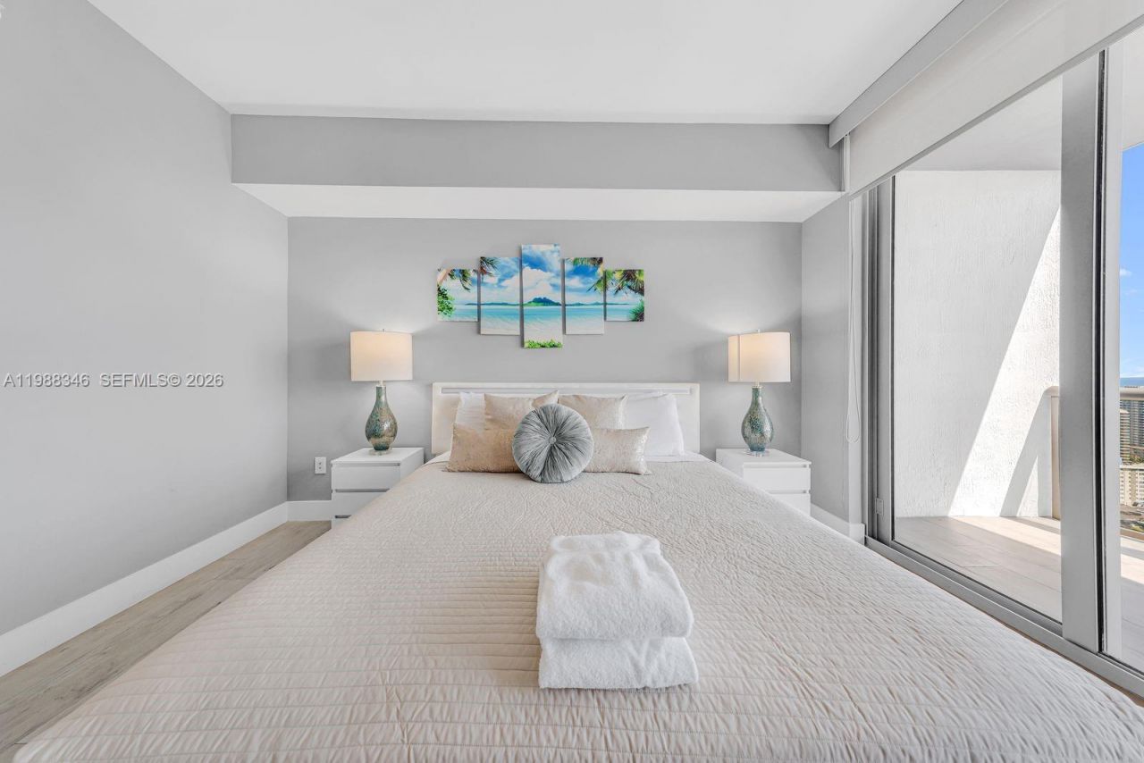 2600 E Hallandale Beach Blvd , Unit T3103, Hallandale Beach, FL 33009 Photo