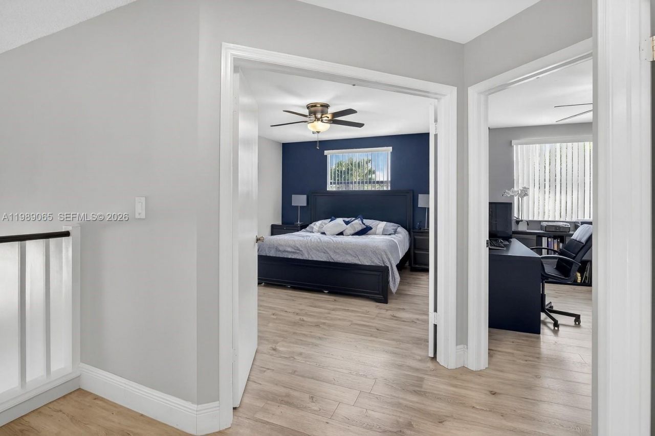 1245 NW 125th Ter , Sunrise, FL 33323 Photo