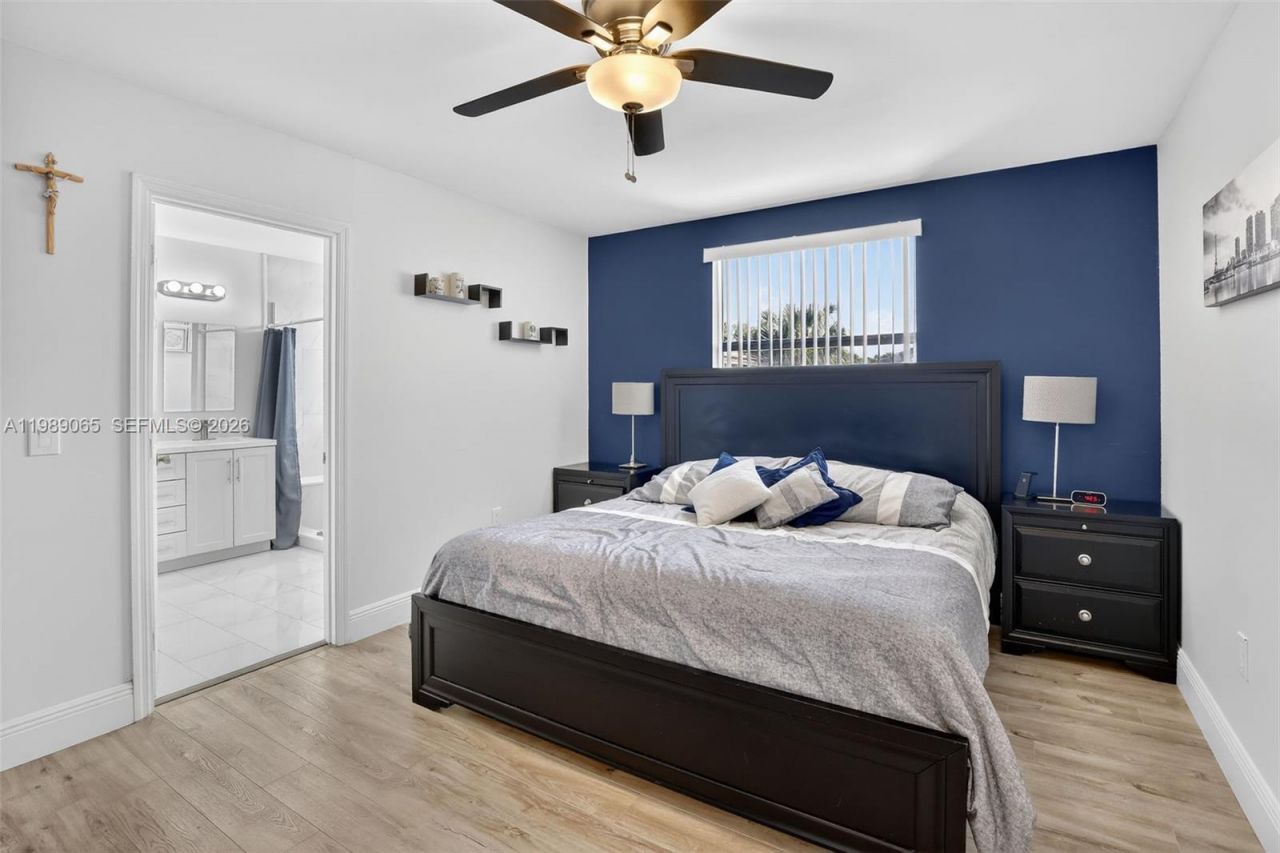 1245 NW 125th Ter , Sunrise, FL 33323 Photo