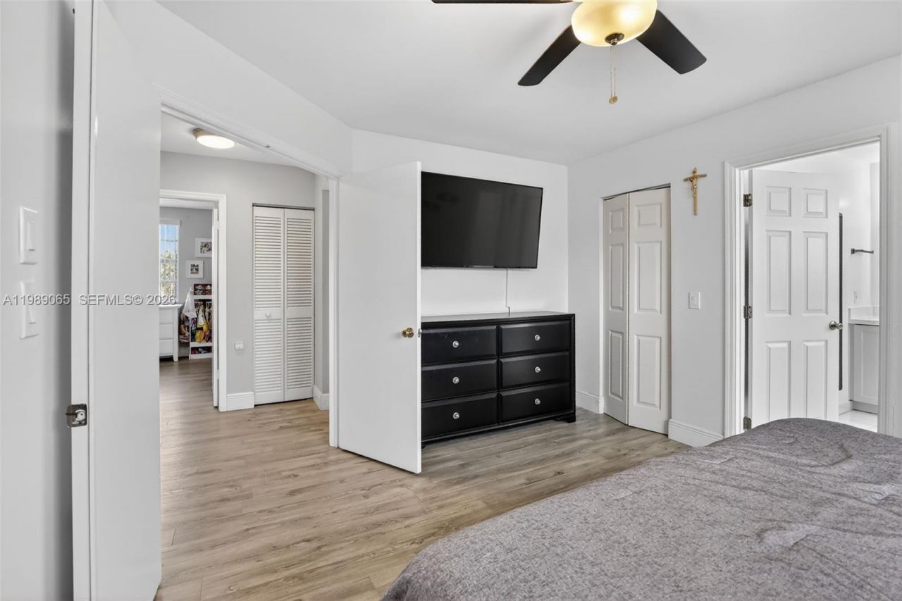 1245 NW 125th Ter , Sunrise, FL 33323 Photo