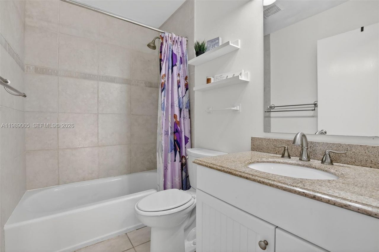 1245 NW 125th Ter , Sunrise, FL 33323 Photo