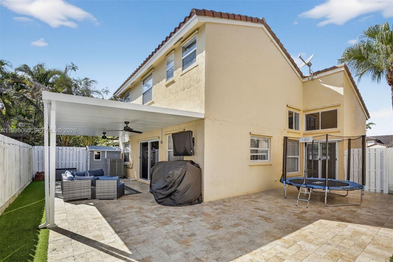 1245 NW 125th Ter , Sunrise, FL 33323 Photo