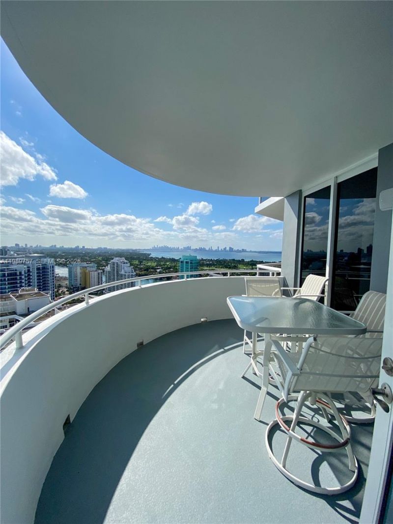 6301 Collins Ave , Unit TS3, Miami Beach, FL 33141 Photo