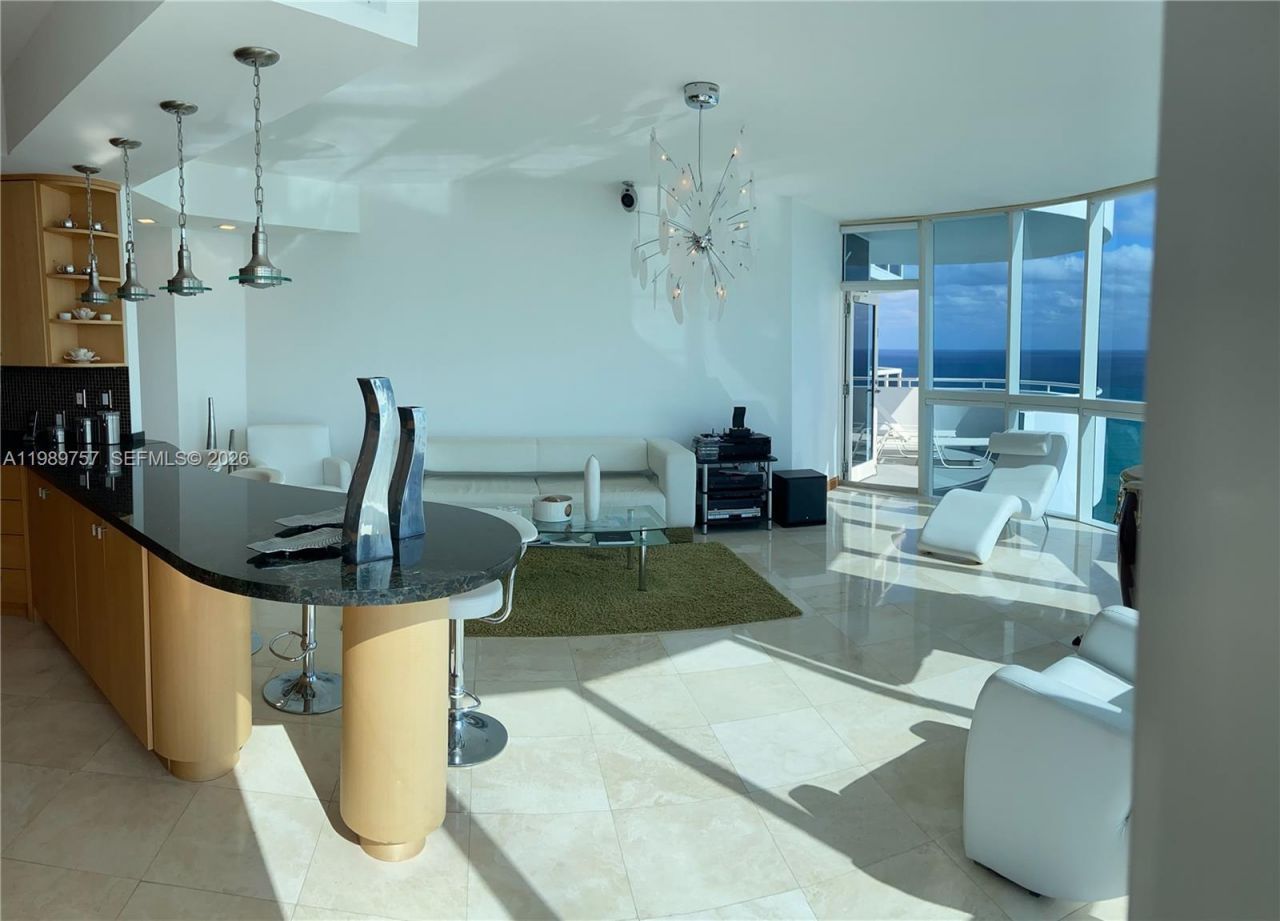 6301 Collins Ave , Unit TS3, Miami Beach, FL 33141 Photo