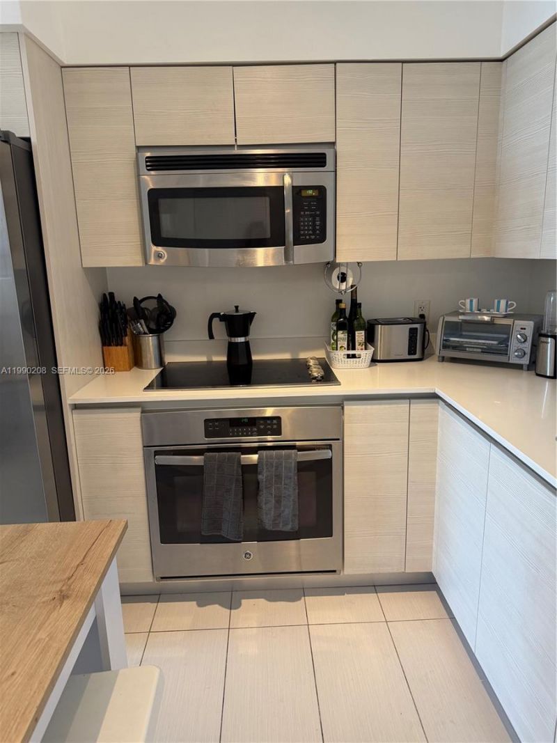4250 NE Biscayne Blvd, Unit 1115, Miami, FL 33137 Photo