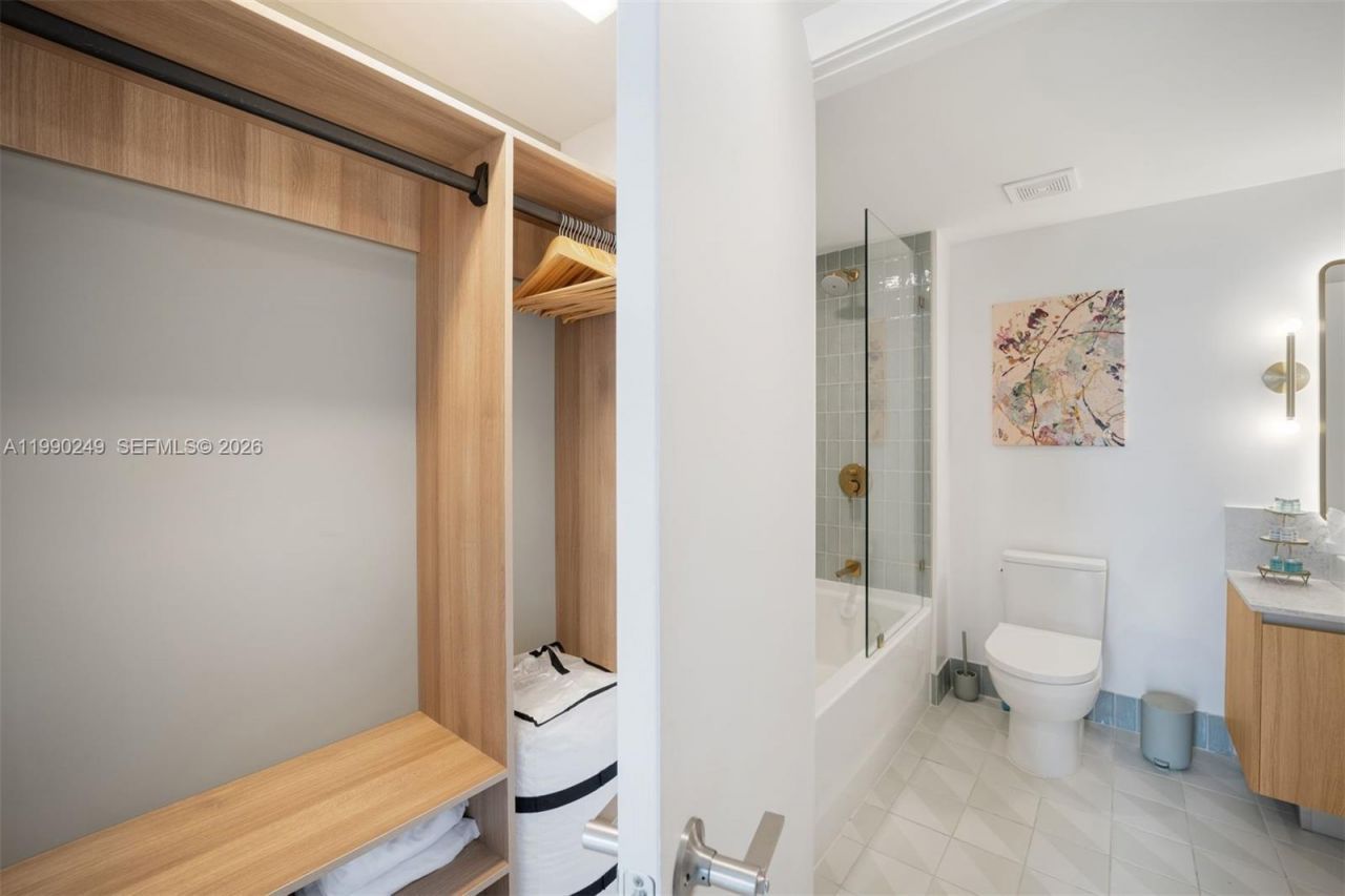 159 NE 6th St , Unit 2607, Miami, FL 33132 Photo